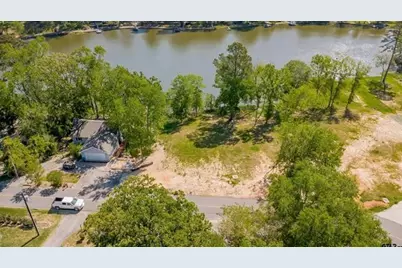 1217 Chateau Lane #B, Lindale, TX 75771 - Photo 4