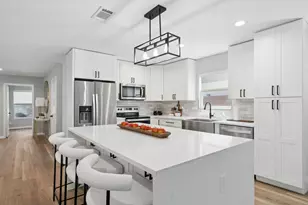 2728 Livingston Ave, Fort Worth, TX 76110 - Photo 12