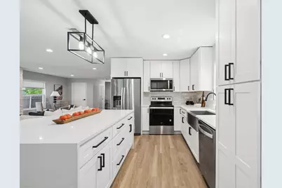 2728 Livingston Avenue, Fort Worth, TX 76110 - Photo 14