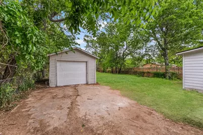 3675 Reed Street, Fort Worth, TX 76119 - Photo 24