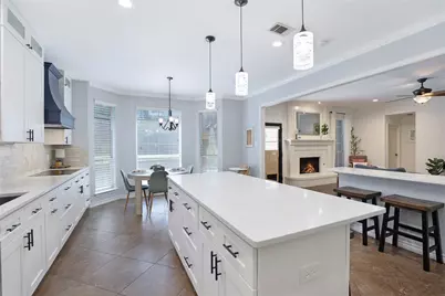 7518 Fitchburg Avenue, Garland, TX 75044 - Photo 12