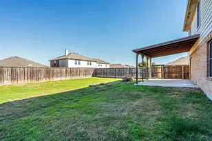 1313 Water Lily Dr, Little Elm, TX 75068 - Photo 16