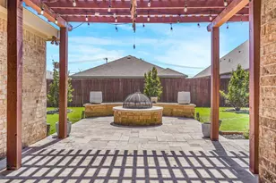 253 Cattlemans Trl, Saginaw, TX 76131 - Photo 20