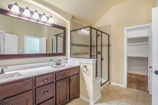 253 Cattlemans Trl, Saginaw, TX 76131 - Photo 14