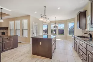 253 Cattlemans Trl, Saginaw, TX 76131 - Photo 8