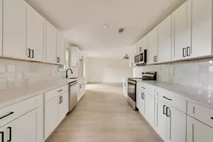 7301 Marilyn Ln, North Richland Hills, TX 76180 - Photo 8