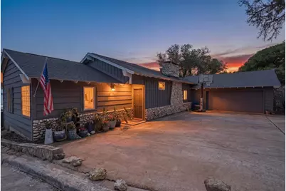 4015 Crescent Drive, Granbury, TX 76049 - Photo 1