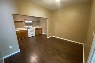 625 York St, Athens, TX 75751 - Photo 10