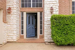101 Edinburgh Ct, Highland Village, TX 75077 - Photo 4
