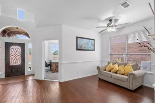 5621 Paloma Blanca Dr, Fort Worth, TX 76179 - Photo 6