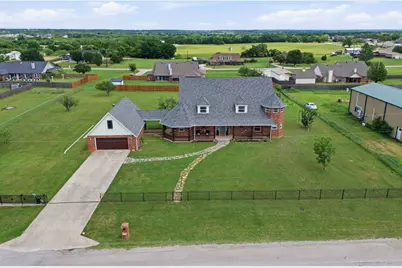 250 Newfield Lane, Springtown, TX 76082 - Photo 2