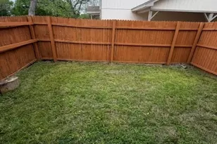 538 Norwood Circle E, Arlington, TX 76013 - Photo 2