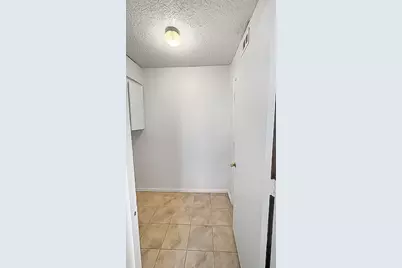 538 Norwood Circle E, Arlington, TX 76013 - Photo 10