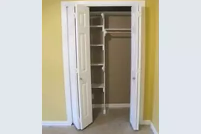 2109 Meadow Lane, Grand Prairie, TX 75050 - Photo 14