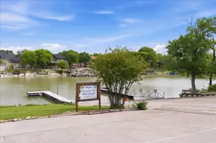 8325 Crosswind Dr, Fort Worth, TX 76179 - Photo 4