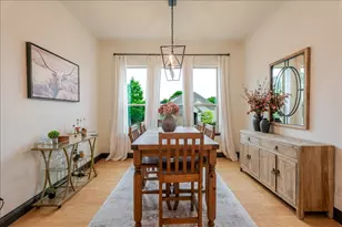 560 Inwood St, Benbrook, TX 76126 - Photo 8