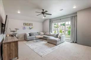 560 Inwood St, Benbrook, TX 76126 - Photo 14