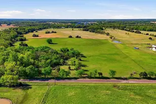 105 Dexter Rd, Whitesboro, TX 76273 - Photo 1