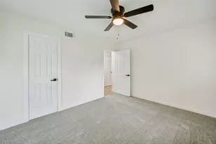 4305 Cummings Dr, North Richland Hills, TX 76180 - Photo 18