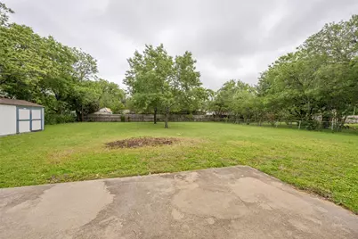 4305 Cummings Drive, North Richland Hills, TX 76180 - Photo 24