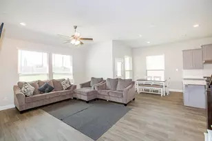 4924 Dewy Rose Ln, Fort Worth, TX 76244 - Photo 4