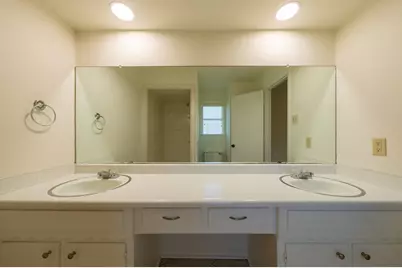 2811 Wentwood Drive, Grapevine, TX 76051 - Photo 18