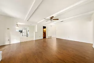 2811 Wentwood Dr, Grapevine, TX 76051 - Photo 6