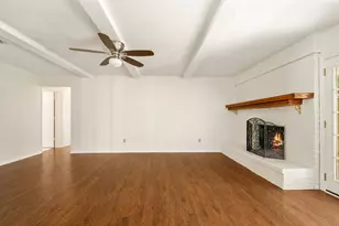 2811 Wentwood Dr, Grapevine, TX 76051 - Photo 8