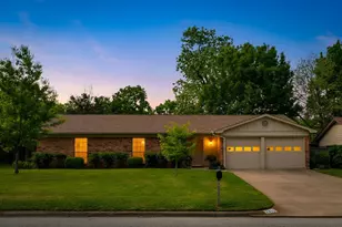 2811 Wentwood Dr, Grapevine, TX 76051 - Photo 1