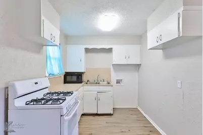 5226 N 9th Street, Abilene, TX 79603 - Photo 8