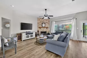 12566 Drexler Ct, Fort Worth, TX 76126 - Photo 4