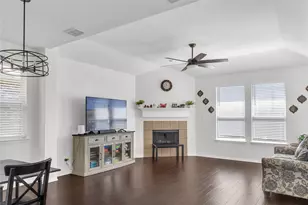 2708 Sunlight Dr, Little Elm, TX 75068 - Photo 6