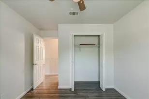 6524 Blue Grass Dr, Watauga, TX 76148 - Photo 20