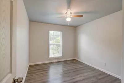 6524 Blue Grass Dr., Watauga, TX 76148 - Photo 12