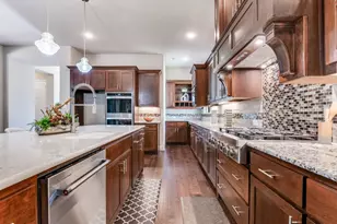 1403 Laurel Grn Ct, Arlington, TX 76005 - Photo 6