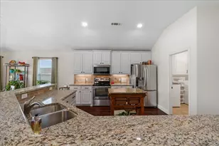 909 Winged Foot, Corsicana, TX 75110 - Photo 16