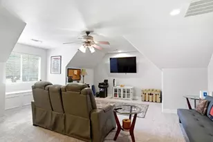 620 Highview Ln, Hurst, TX 76054 - Photo 34