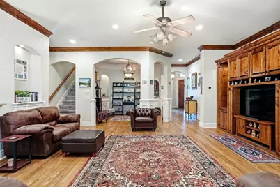 620 Highview Lane, Hurst, TX 76054 - Photo 16