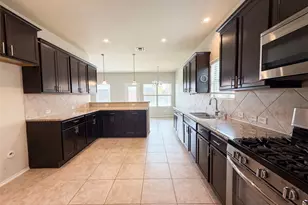 9829 Cottontail Ln, McKinney, TX 75071 - Photo 2