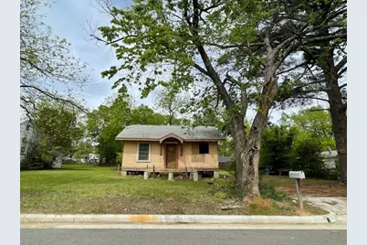 515 E Murray Street, Denison, TX 75021 - Photo 2