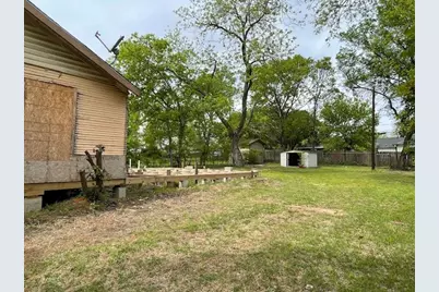 515 E Murray Street, Denison, TX 75021 - Photo 4