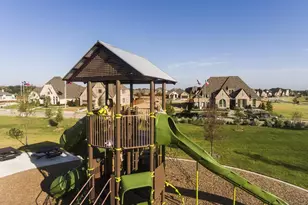 501 Green Valley Dr, McKinney, TX 75071 - Photo 30
