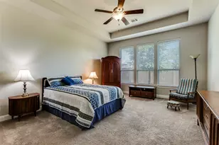 501 Green Valley Dr, McKinney, TX 75071 - Photo 16