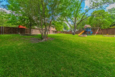 127 Nicklaus Nook, Lancaster, TX 75146 - Photo 32
