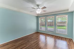 127 Nicklaus Nook, Lancaster, TX 75146 - Photo 28