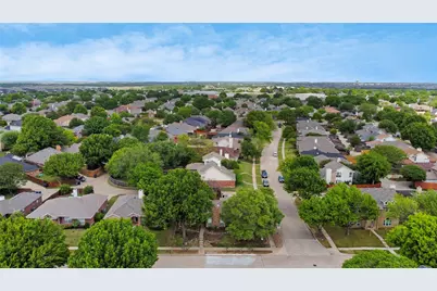 10330 Castle Drive, Frisco, TX 75035 - Photo 6