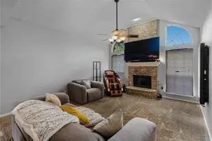 10330 Castle Dr, Frisco, TX 75035 - Photo 12