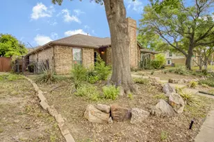 10330 Castle Dr, Frisco, TX 75035 - Photo 4