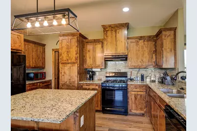 1020 County Road 1596, Alvord, TX 76225 - Photo 10