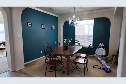 421 Roundrock Lane, Fort Worth, TX 76140 - Photo 14